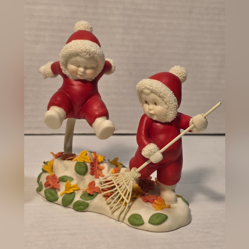 Snowbabies Leap In The Leaves With Me Department 56 From 2004